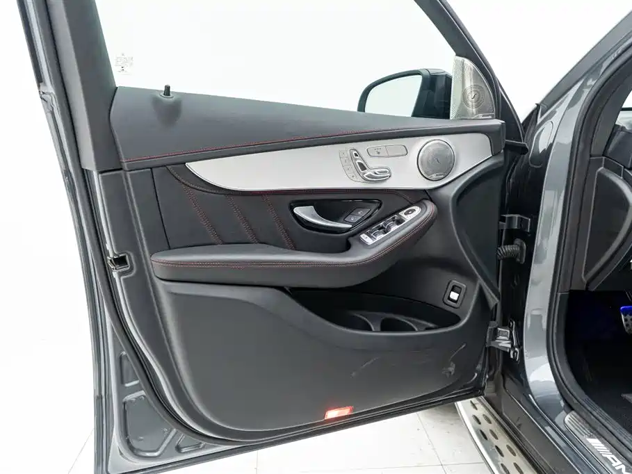 Mercedes-Benz GLC Coupe AMG — фото 10