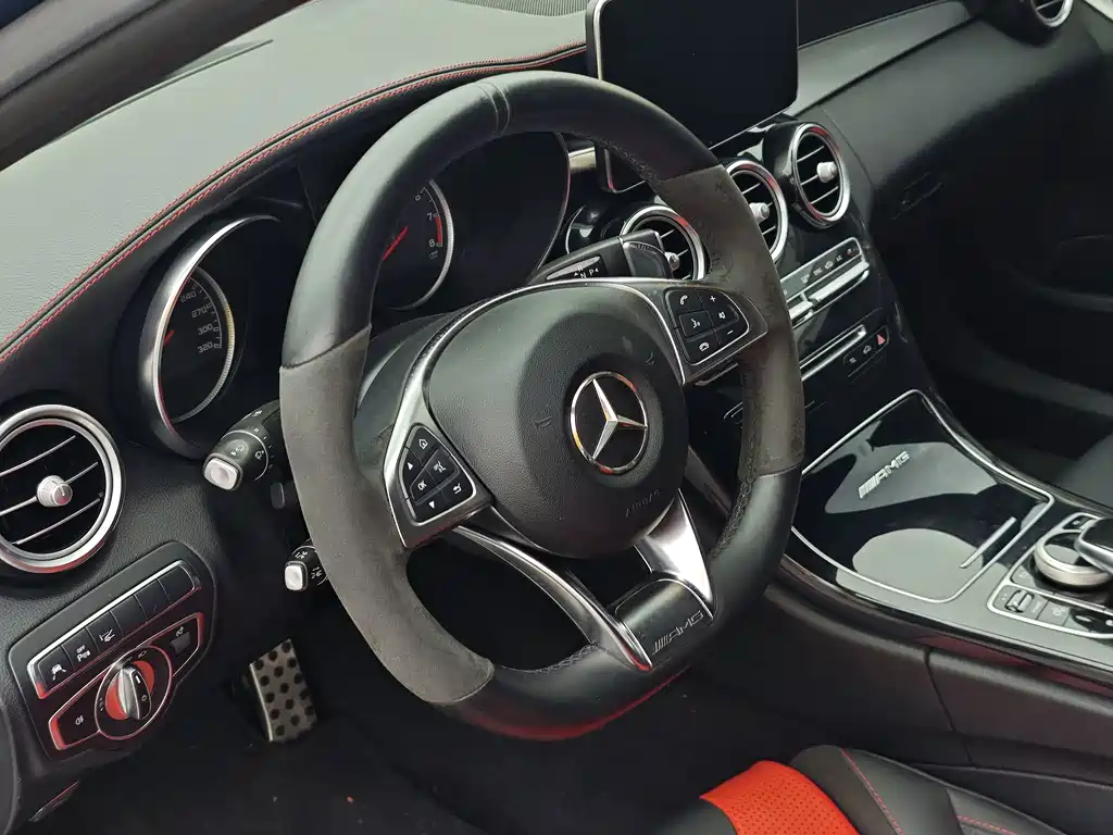 Mercedes-Benz C-Class AMG — фото 9