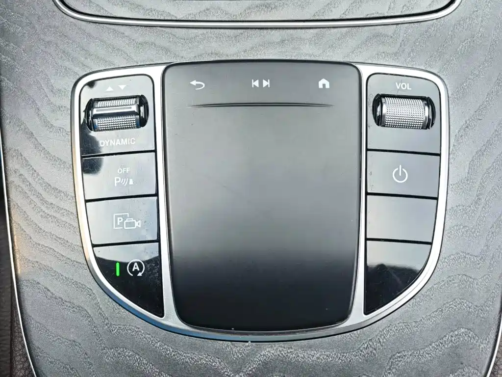 Mercedes-Benz CLS — фото 28