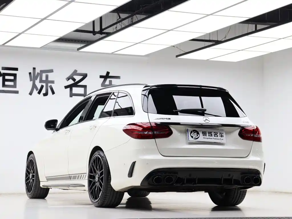Mercedes-Benz C-Class AMG — фото 24