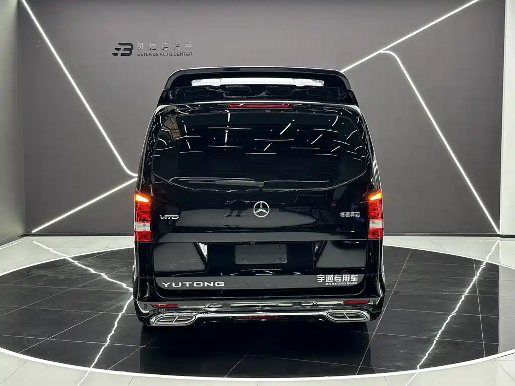 Mercedes-Benz Vito — фото 19