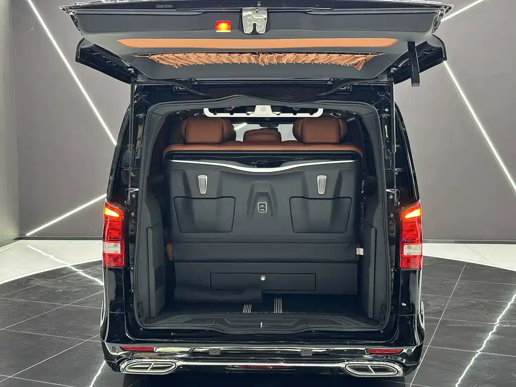 Mercedes-Benz Vito — фото 20
