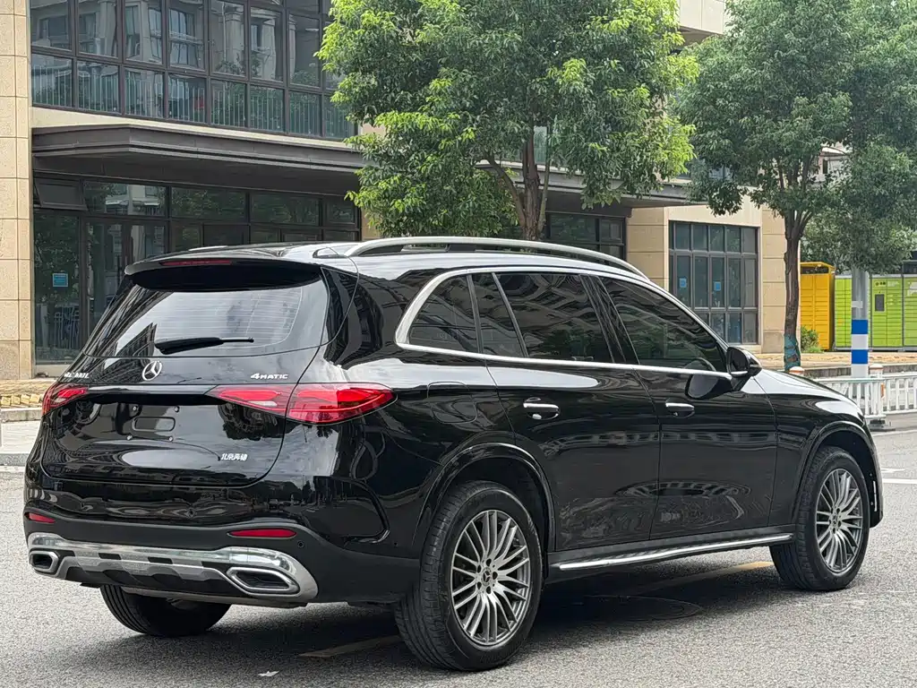 Mercedes-Benz GLC — фото 17