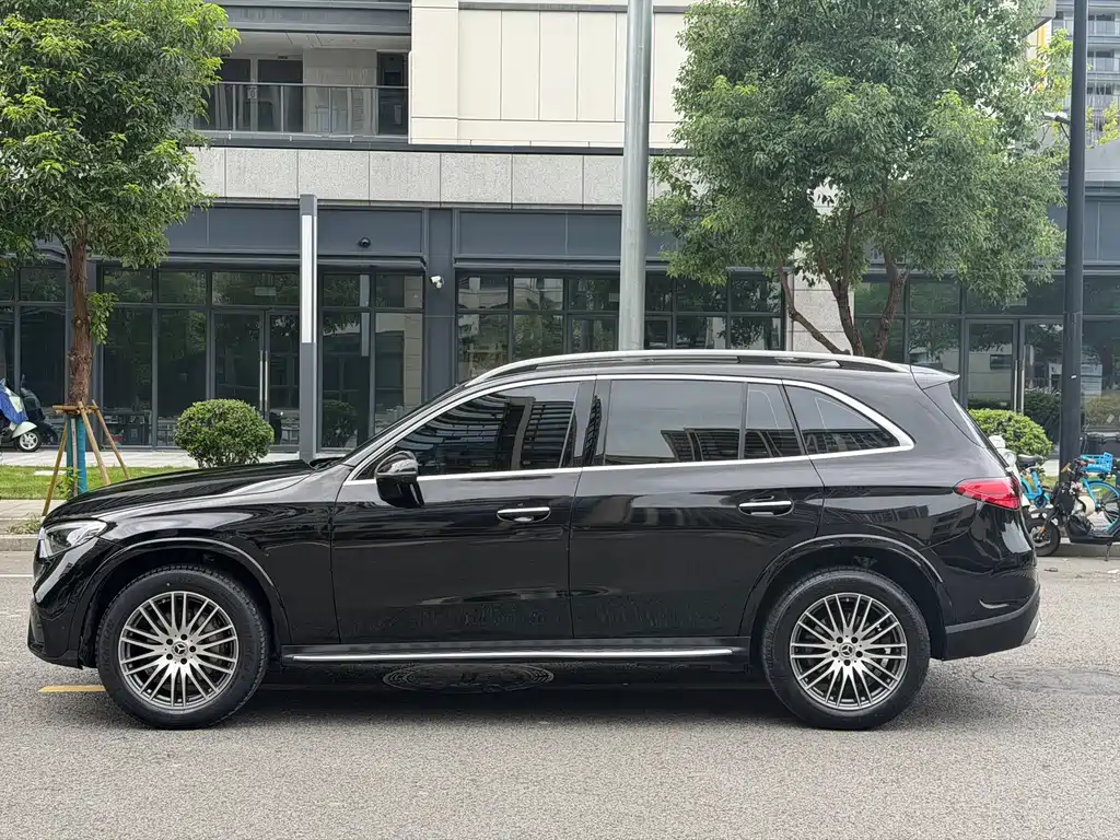 Mercedes-Benz GLC — фото 4