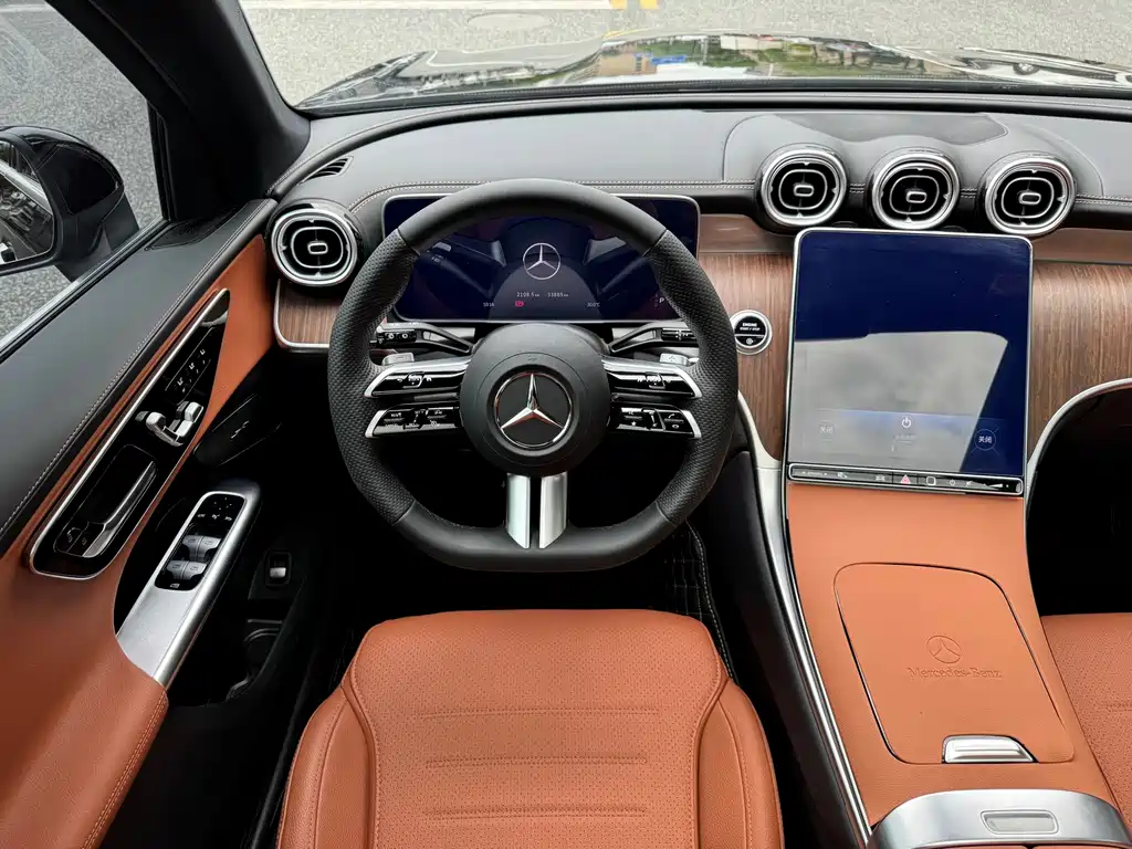 Mercedes-Benz GLC — фото 11