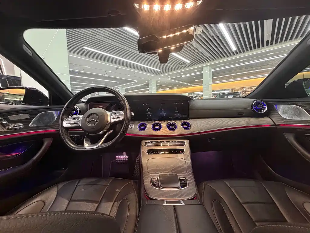 Mercedes-Benz CLS — фото 20