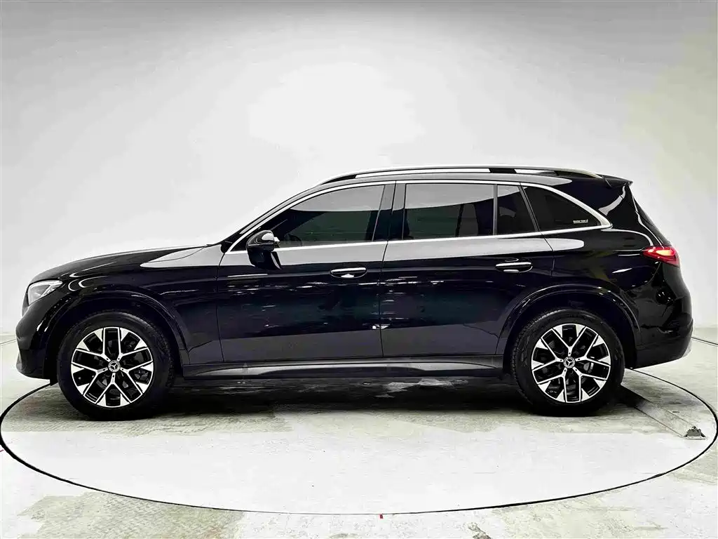 Mercedes-Benz GLC — фото 20