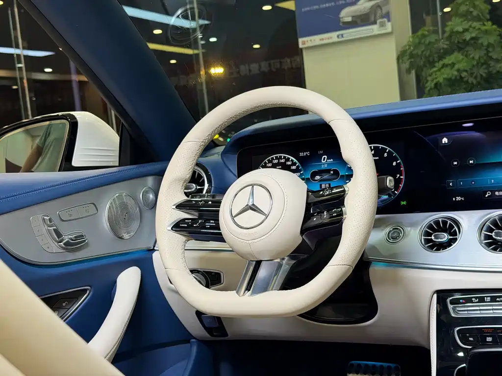 Mercedes-Benz E-Class (Import) — фото 14