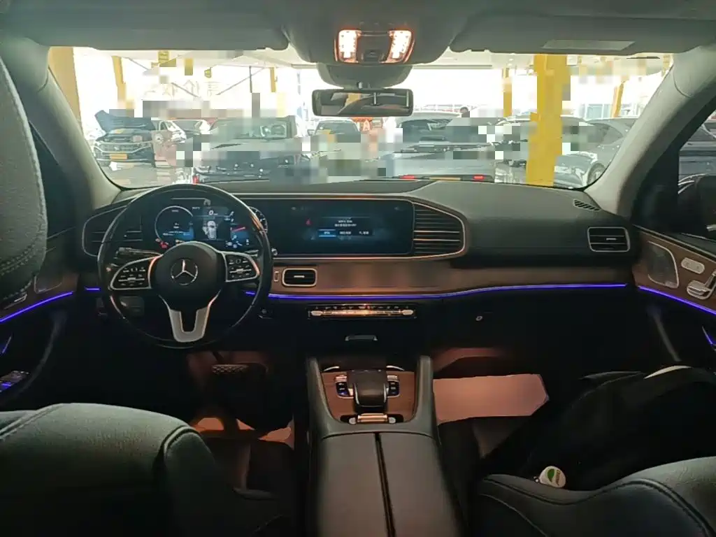 Mercedes-Benz GLE (Import) — фото 10