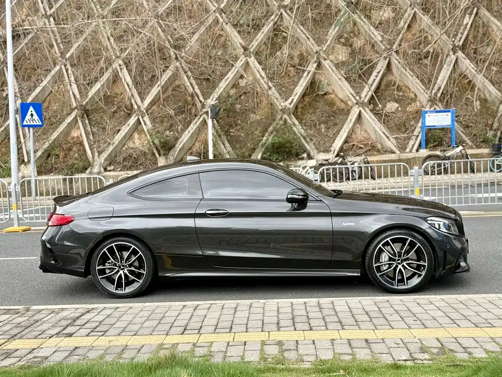 Mercedes-Benz C-Class AMG — фото 4