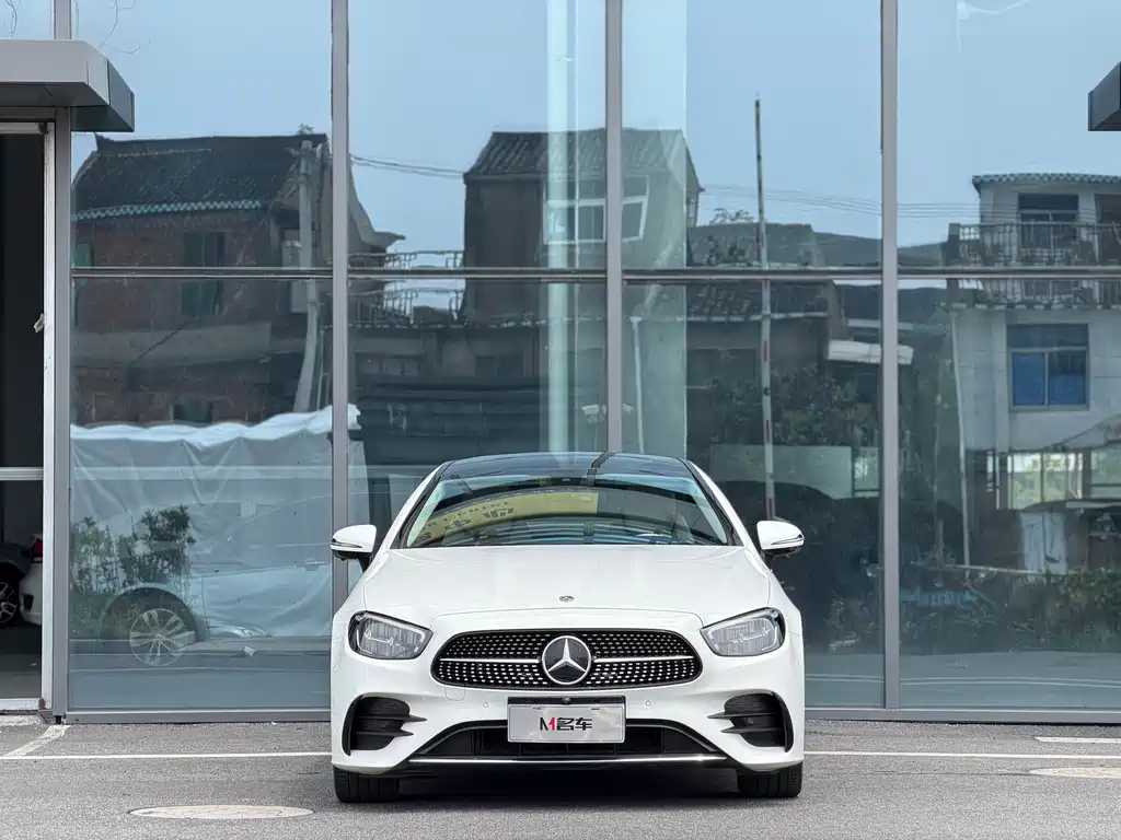 Mercedes-Benz E-Class (Import) — фото 2
