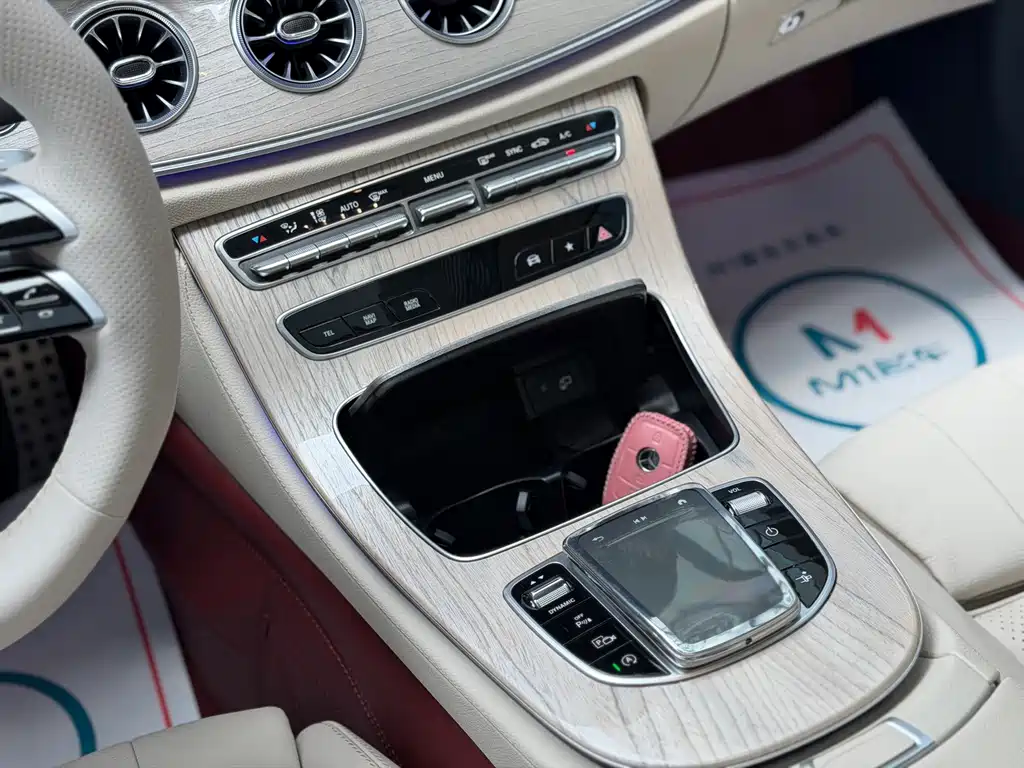 Mercedes-Benz E-Class (Import) — фото 11