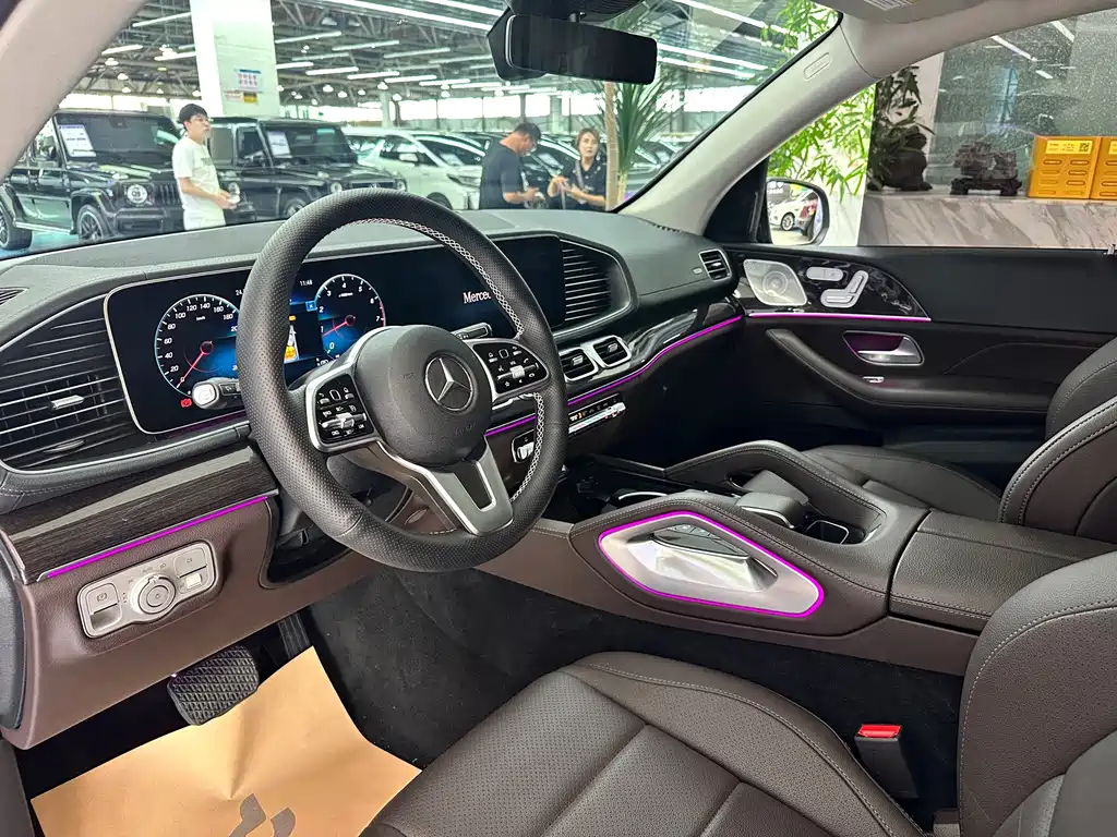Mercedes-Benz GLE (Import) — фото 8