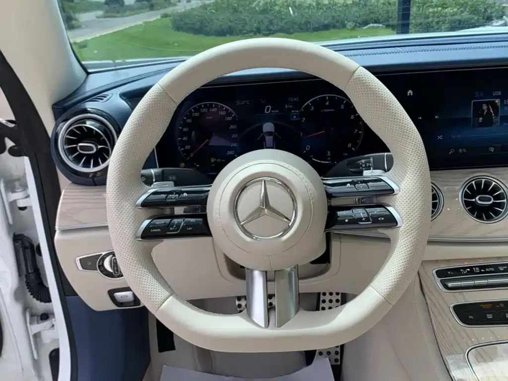 Mercedes-Benz E-Class (Import) — фото 13