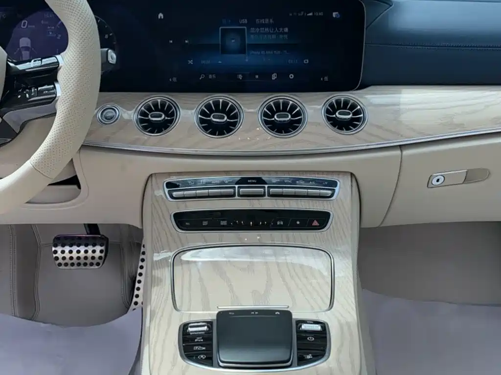 Mercedes-Benz E-Class (Import) — фото 14