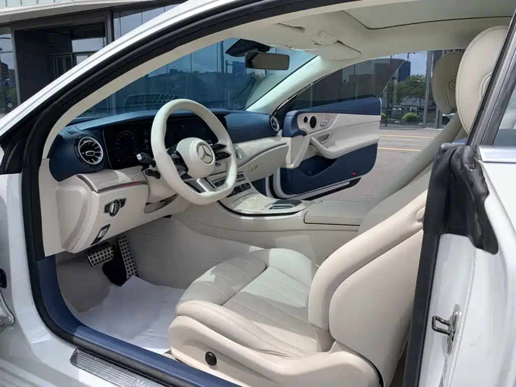 Mercedes-Benz E-Class (Import) — фото 16