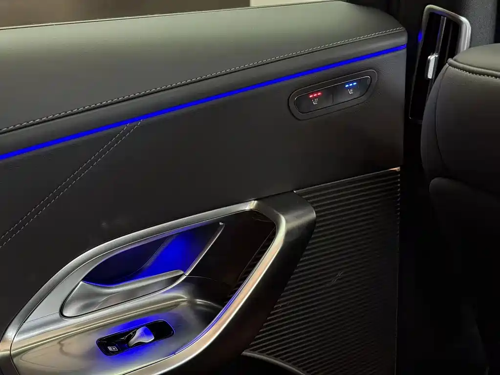 Mercedes-Benz GLC New Energy — фото 11