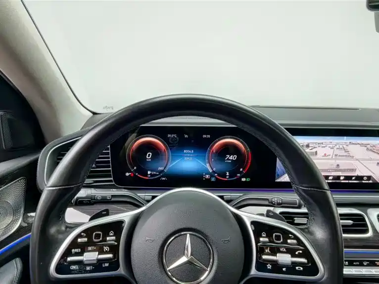 Mercedes-Benz GLE (Import) — фото 11