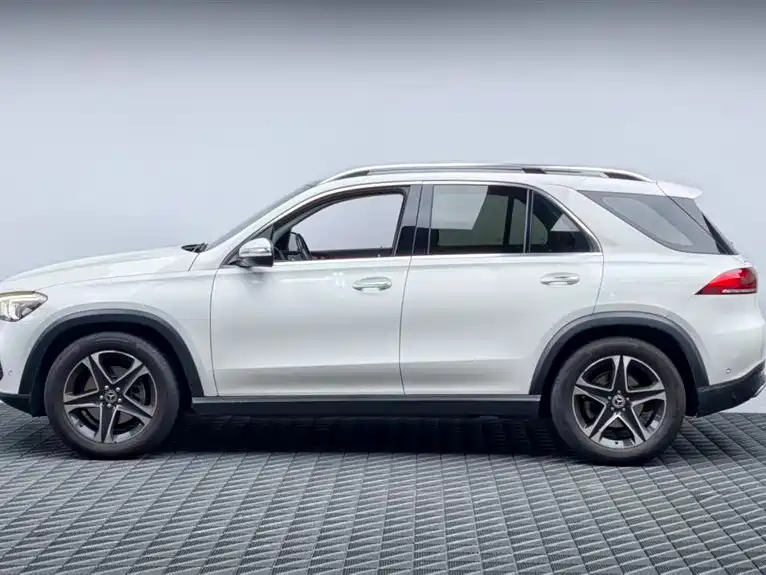 Mercedes-Benz GLE (Import) — фото 4
