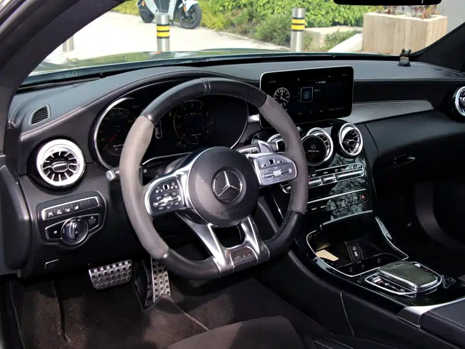 Mercedes-Benz C-Class AMG — фото 7