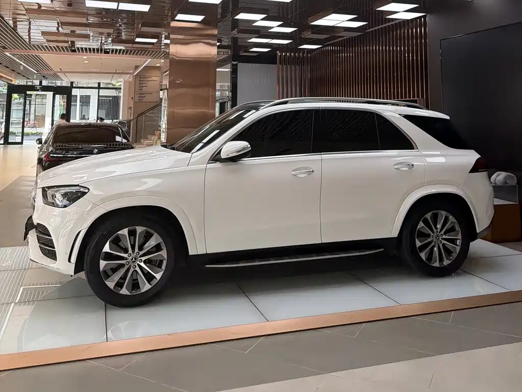 Mercedes-Benz GLE (Import) — фото 3