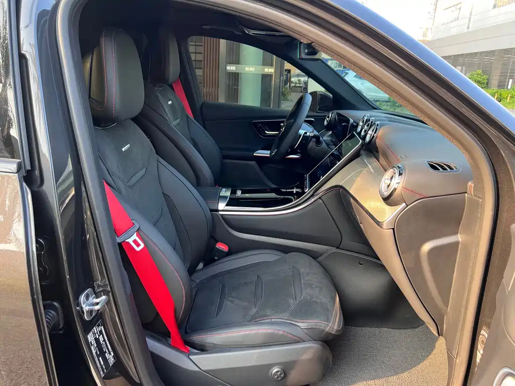 Mercedes-Benz GLC AMG — фото 9