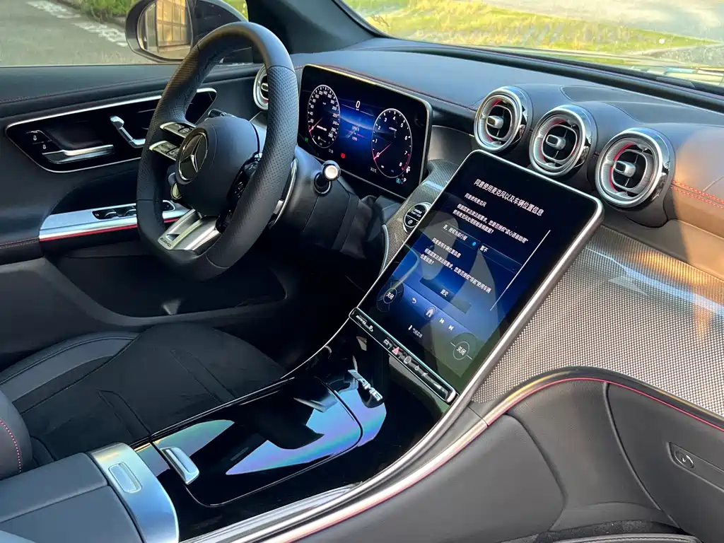 Mercedes-Benz GLC AMG — фото 10