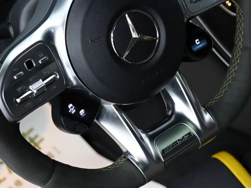 Mercedes-Benz C-Class AMG — фото 10