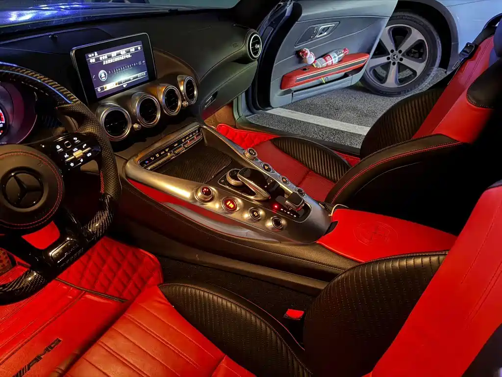 Mercedes-Benz AMG GT — фото 7