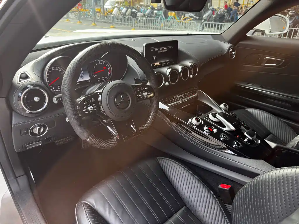 Mercedes-Benz AMG GT — фото 4