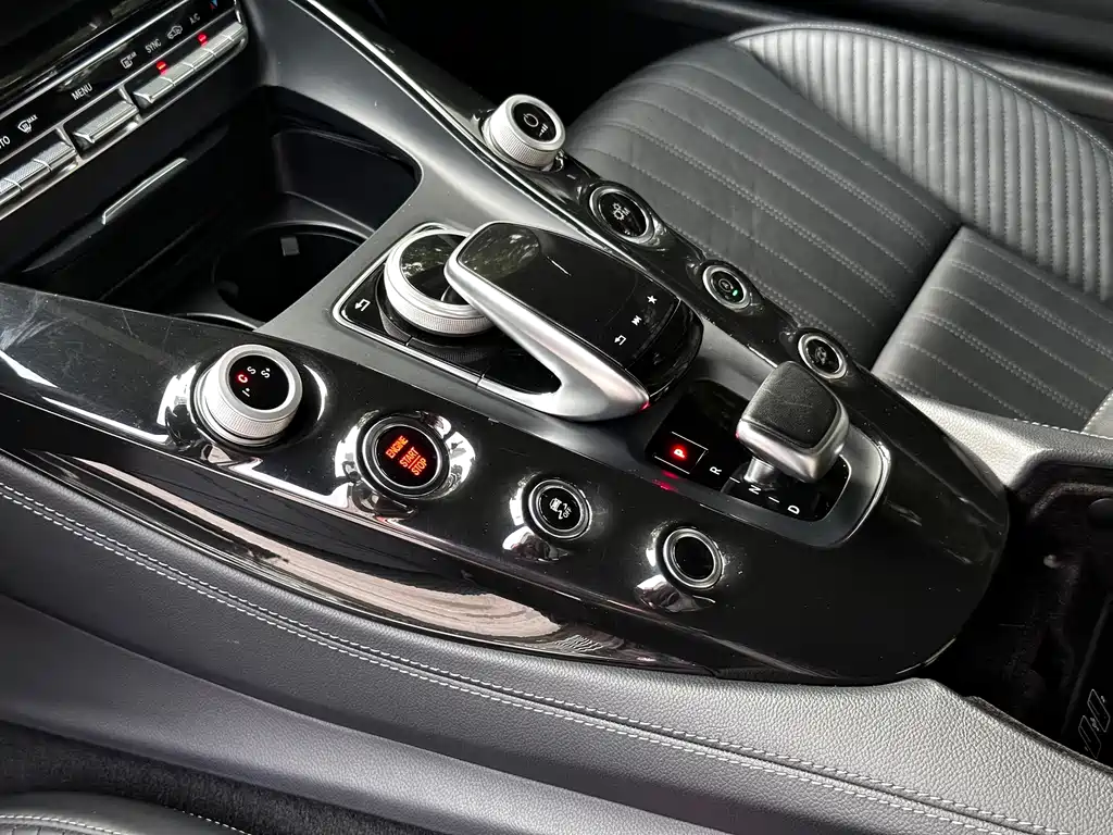 Mercedes-Benz AMG GT — фото 7