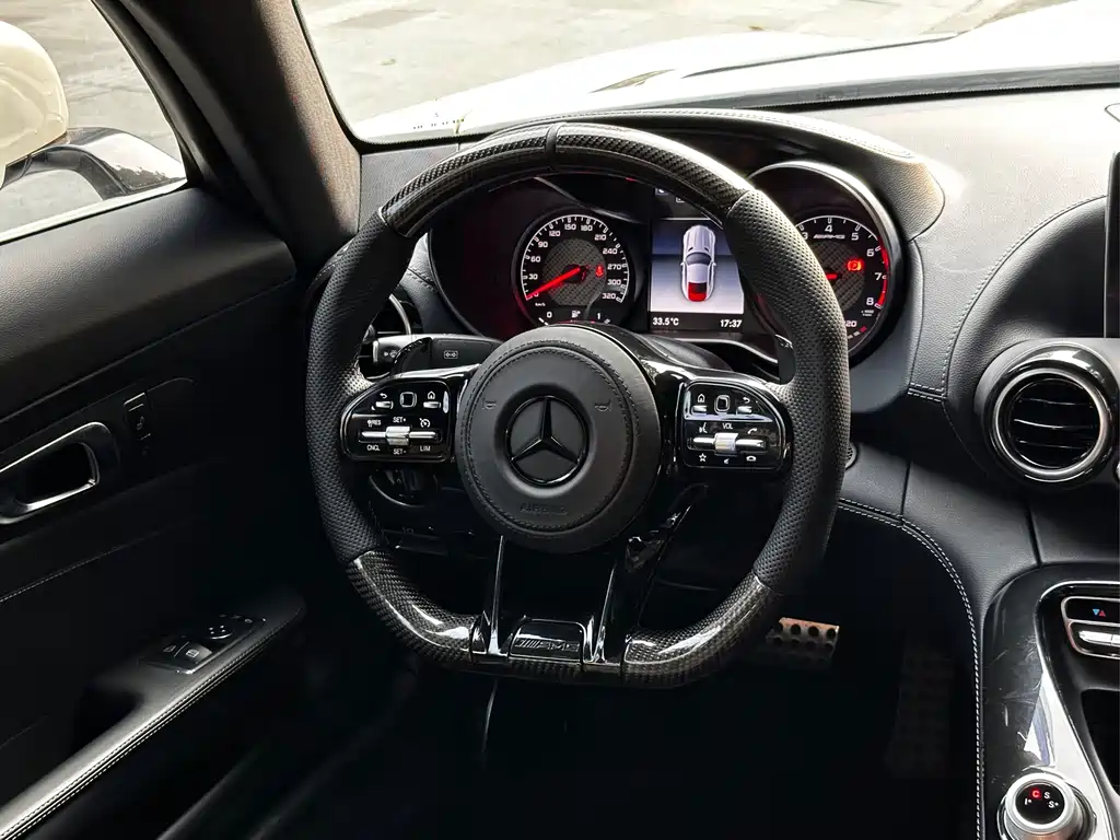 Mercedes-Benz AMG GT — фото 9