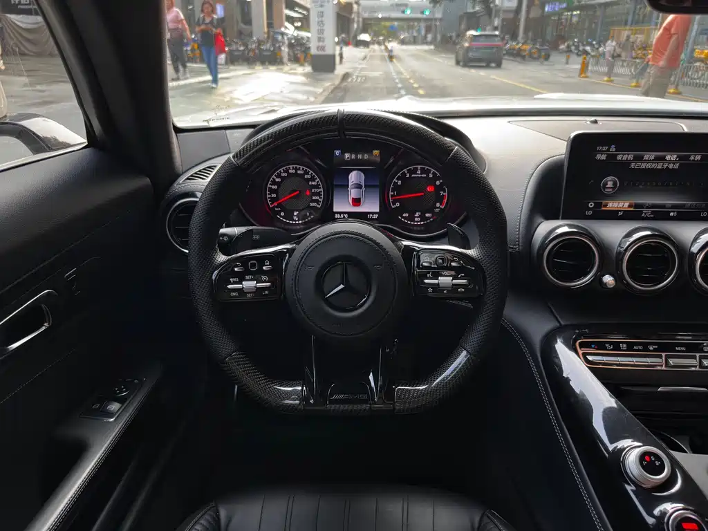 Mercedes-Benz AMG GT — фото 10
