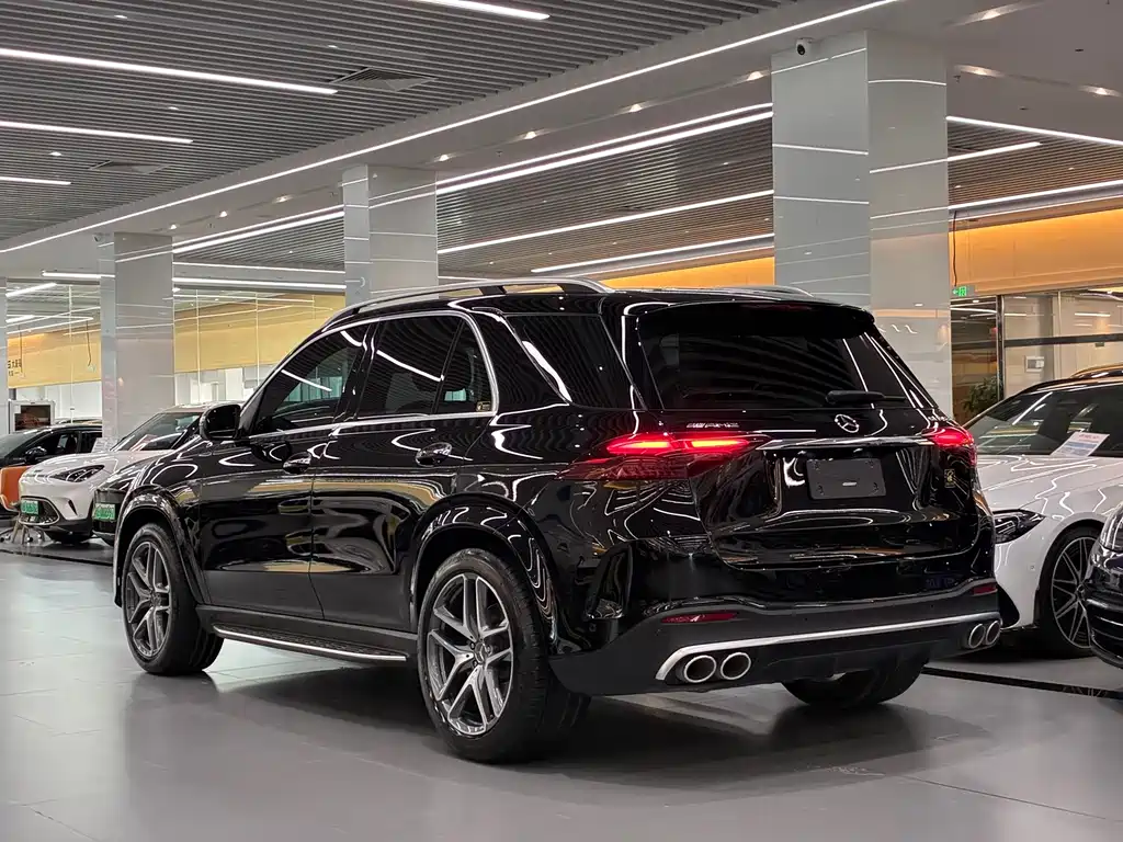 Mercedes-Benz GLE AMG — фото 11
