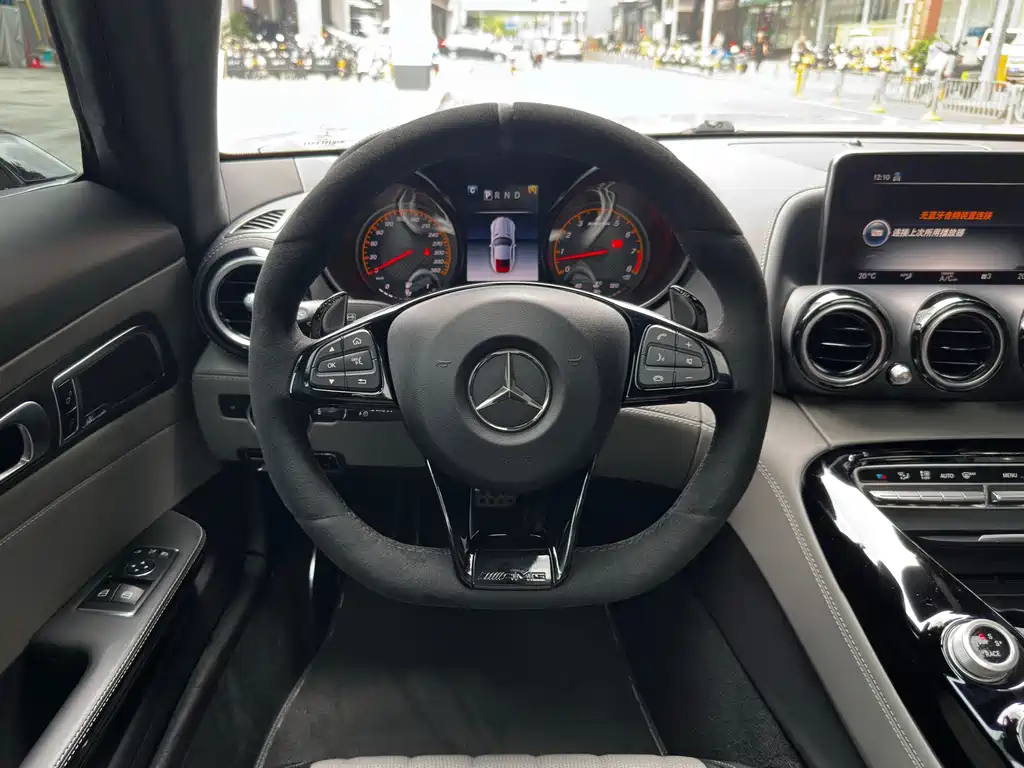 Mercedes-Benz AMG GT — фото 10
