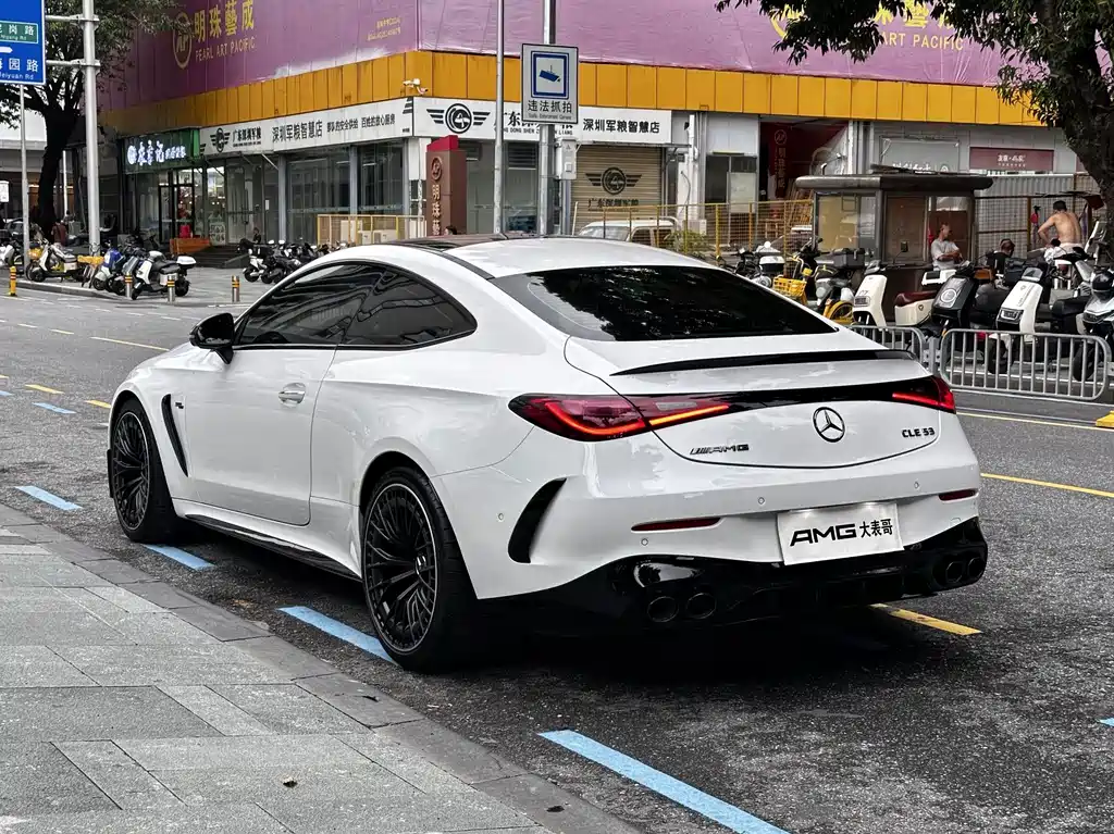 Mercedes-Benz CLE AMG — фото 13