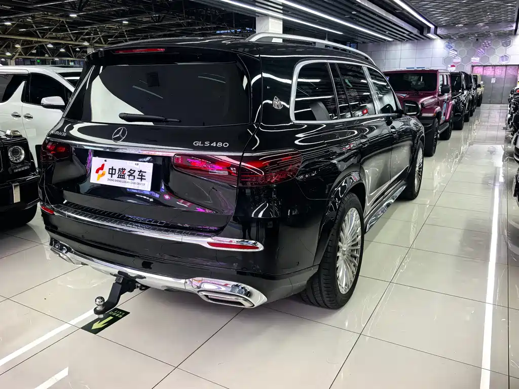 Mercedes-Benz GLS — фото 7