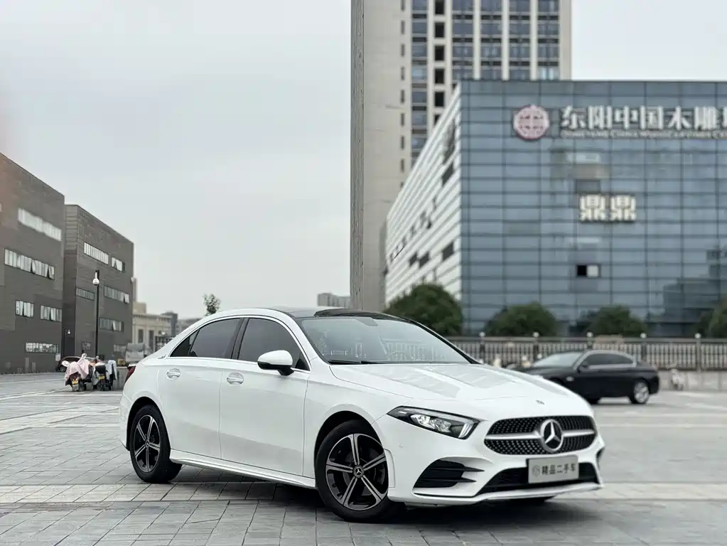 Mercedes-Benz A-Class — фото 3