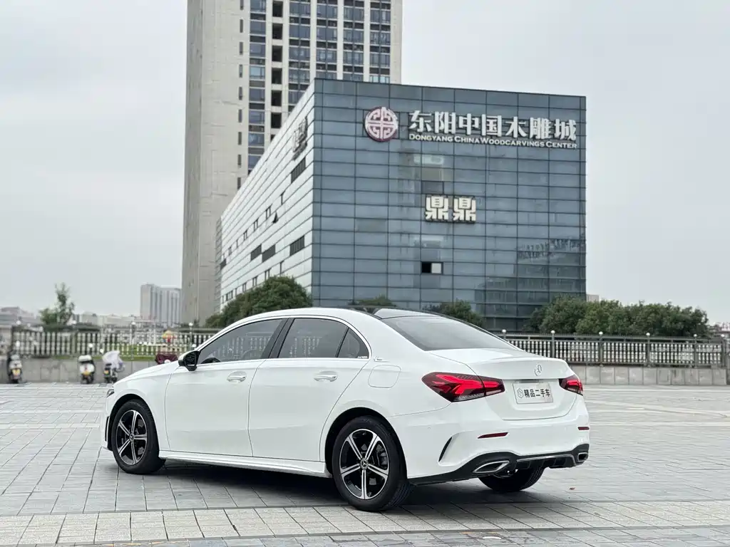 Mercedes-Benz A-Class — фото 7