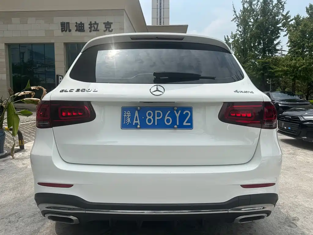 Mercedes-Benz GLC — фото 14