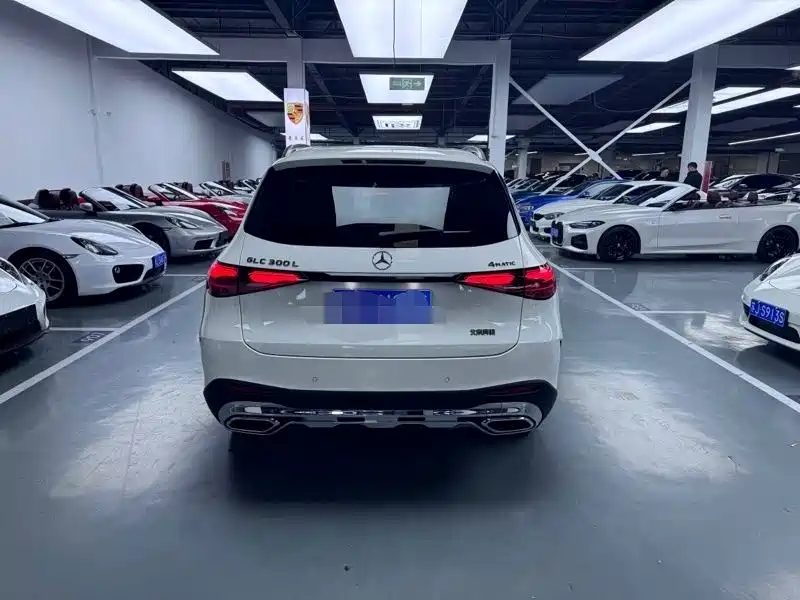 Mercedes-Benz GLC — фото 15