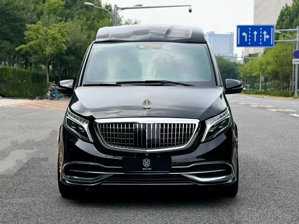 Mercedes-Benz V-Class — фото 2