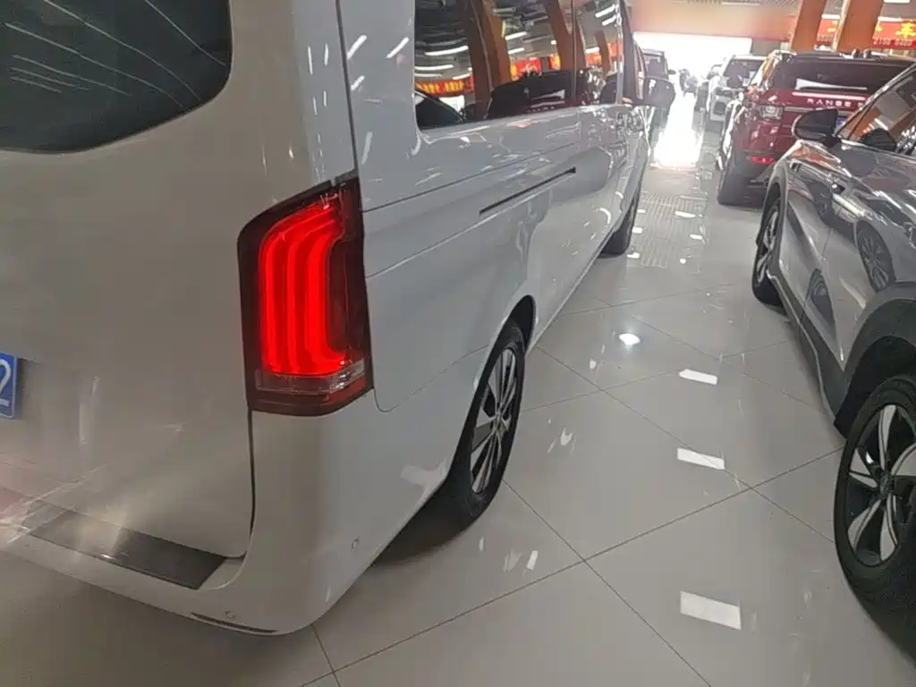 Mercedes-Benz Vito — фото 8