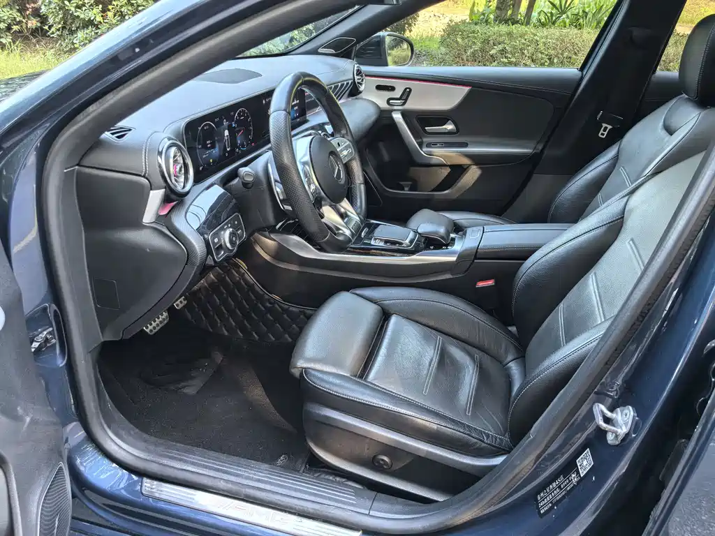 Mercedes-Benz A-Class AMG — фото 7