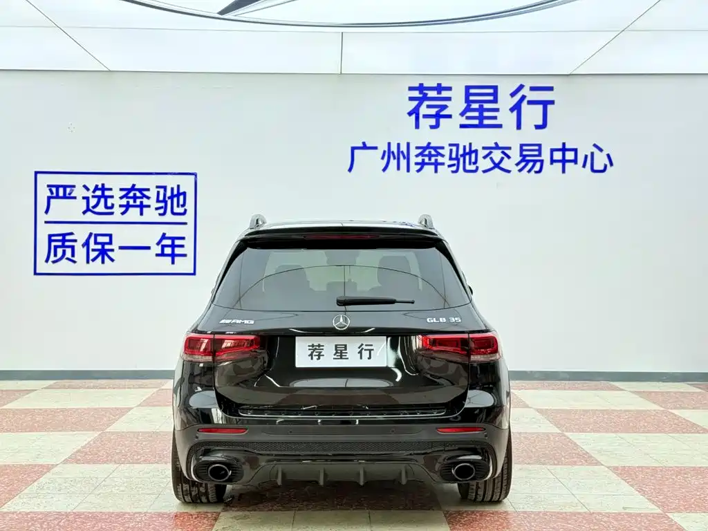 Mercedes-Benz GLB AMG — фото 6
