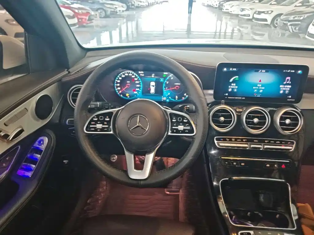 Mercedes-Benz GLC — фото 11