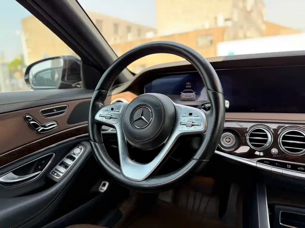Mercedes-Benz S-Class — фото 9