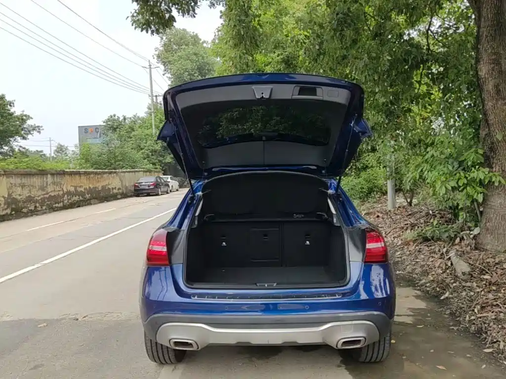 Mercedes-Benz GLA — фото 19