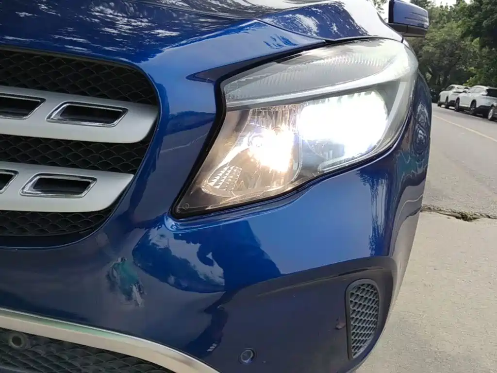 Mercedes-Benz GLA — фото 24