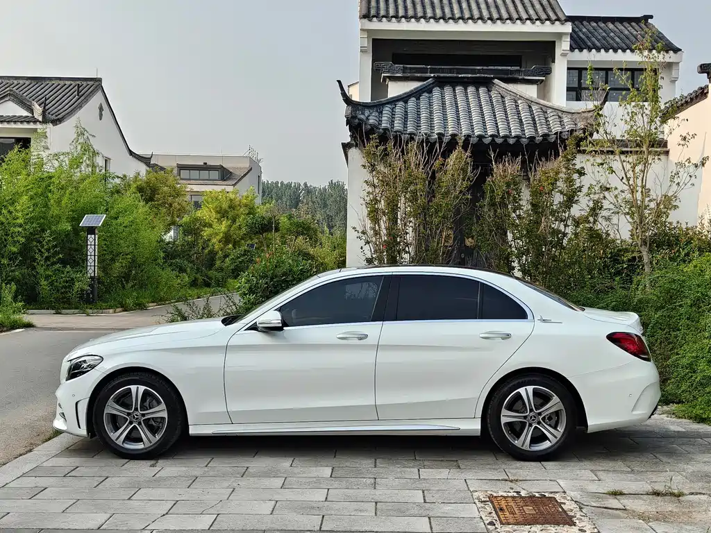 Mercedes-Benz C-Class — фото 4